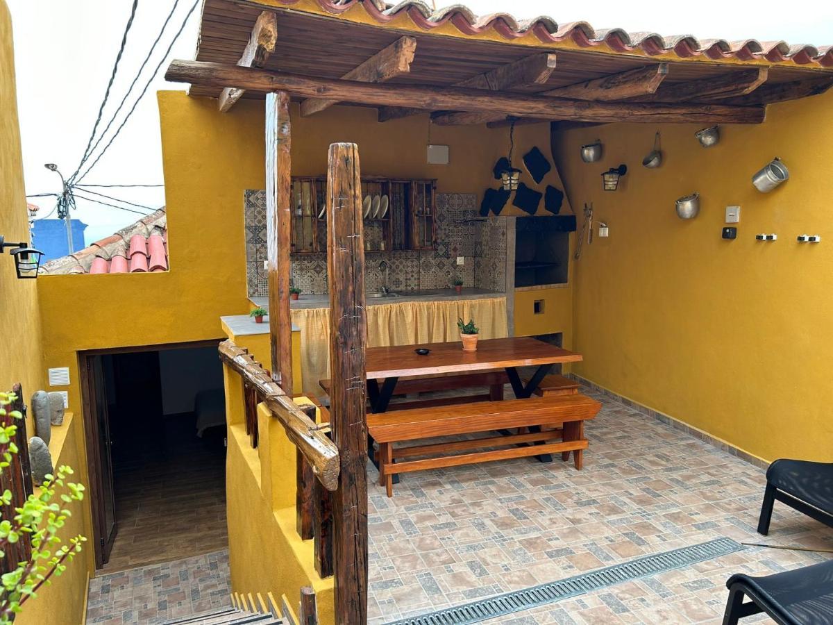 Tradicional Casa Canaria Con Piscina Y Vistas Al Teide อิคอดเดลอสวินอส ภายนอก รูปภาพ